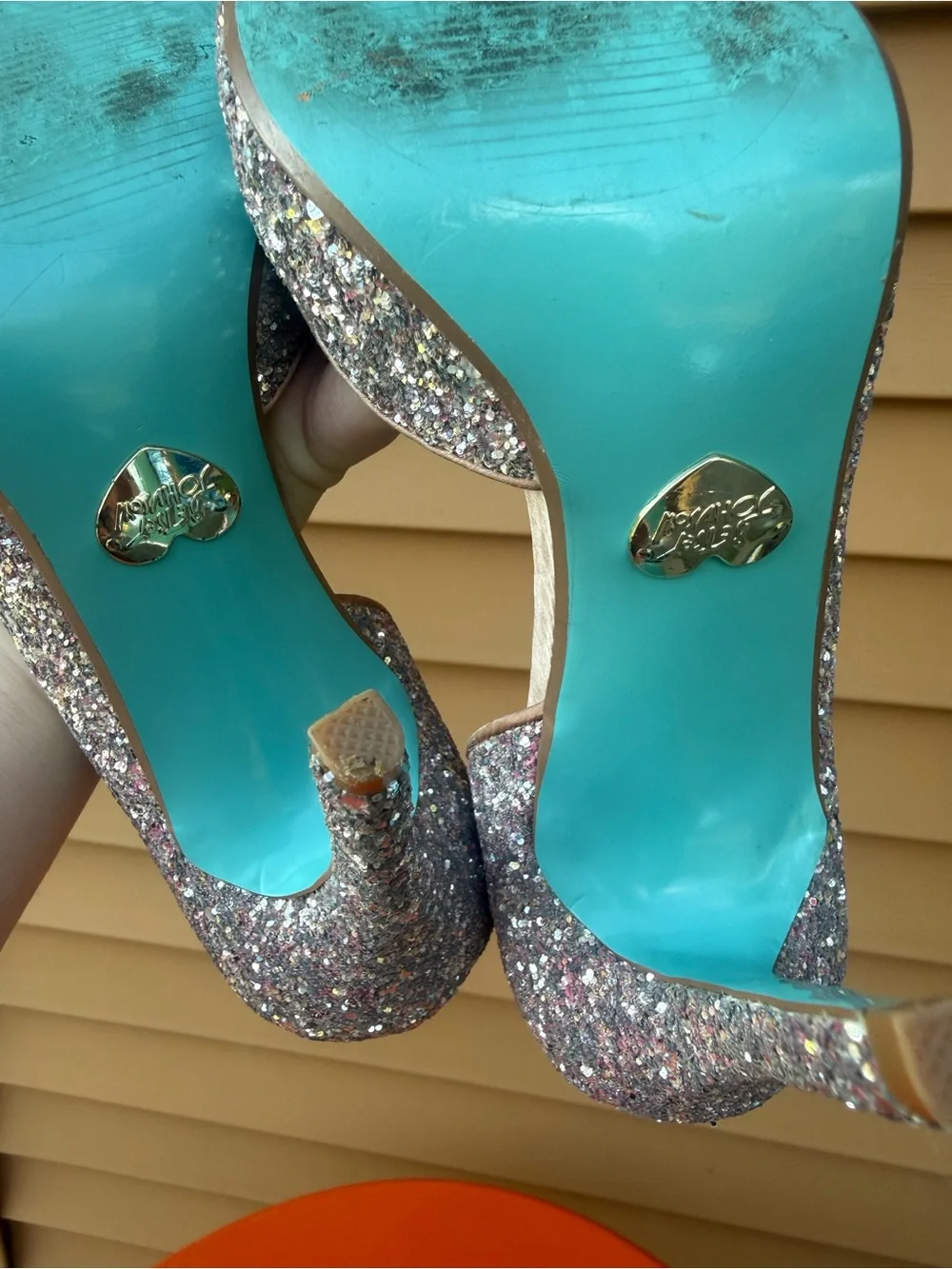 Betsey Johnson Sally Champagne / Light Pink Glitter Heels Size 7
